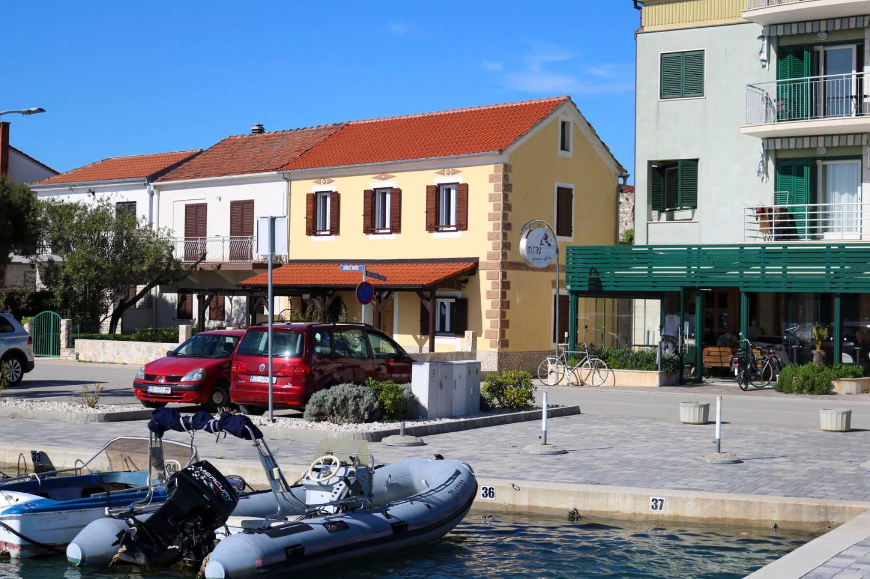 Villa Galleria Сукошан Экстерьер фото
